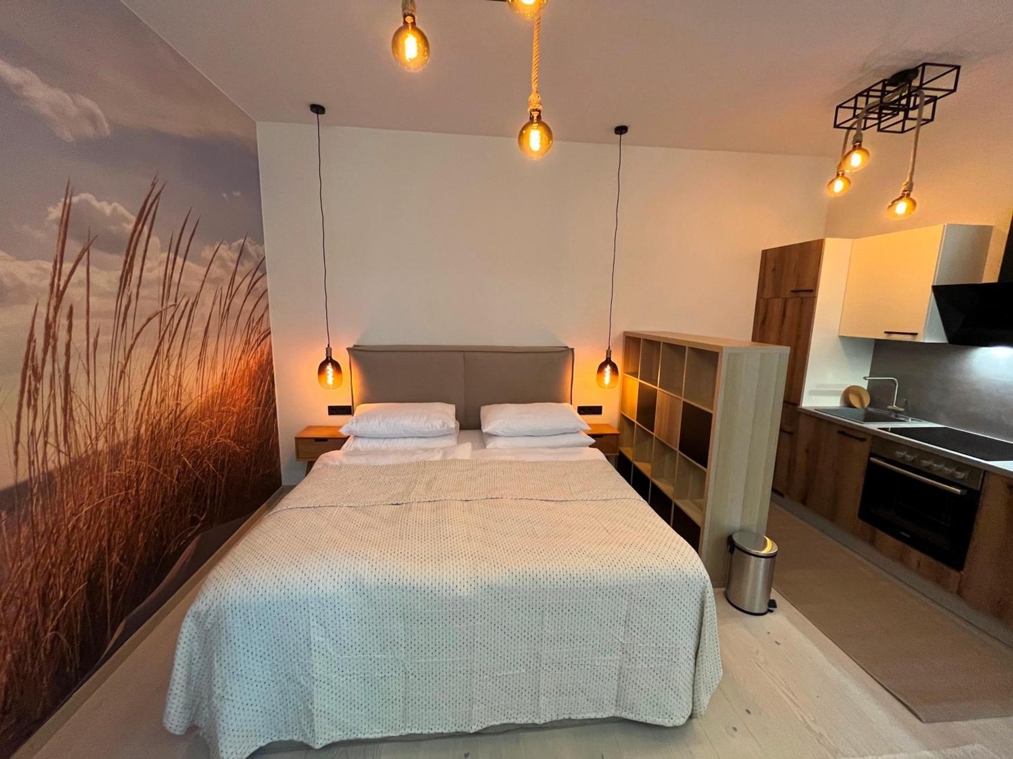 Street Living Hotel - Apartments Wina Bagian luar foto